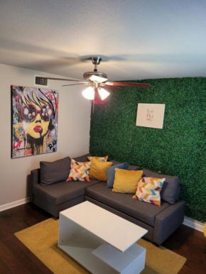 3 Stylish 3BR Galleria-Downtown Free Parking
